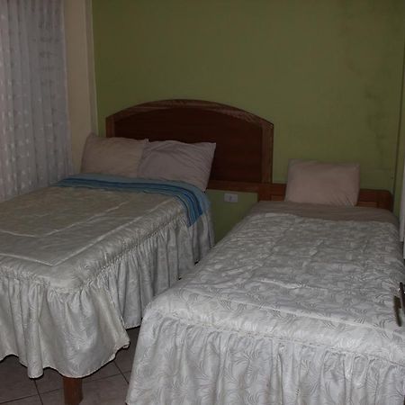 Posada De Percybal Lago Inn Puno Buitenkant foto