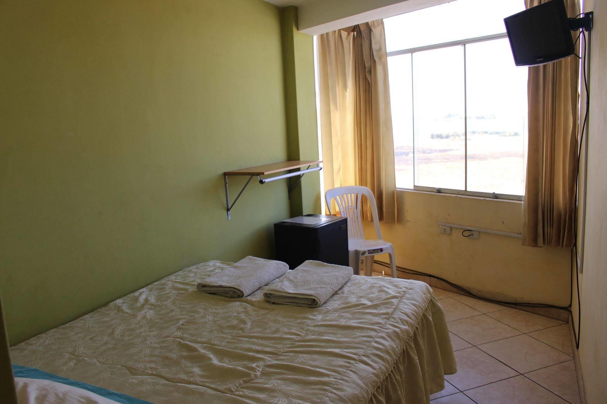 Posada De Percybal Lago Inn Puno Buitenkant foto